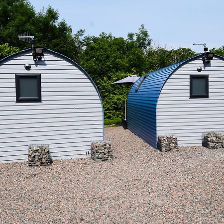 Вилла The Shack & Pods At Inchree Corran  Экстерьер фото