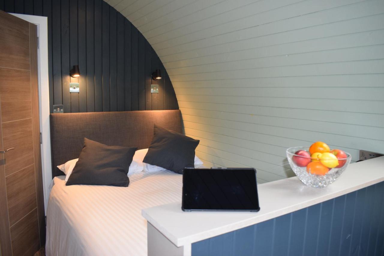 Вилла The Shack & Pods At Inchree Corran  Экстерьер фото