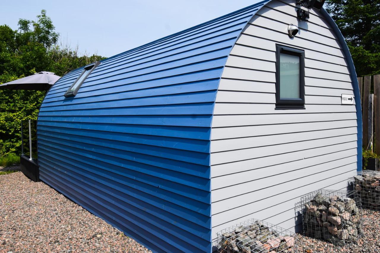 Вилла The Shack & Pods At Inchree Corran  Экстерьер фото