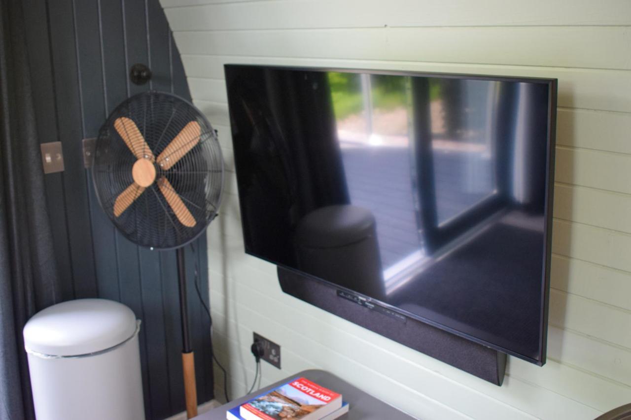 Вилла The Shack & Pods At Inchree Corran  Экстерьер фото