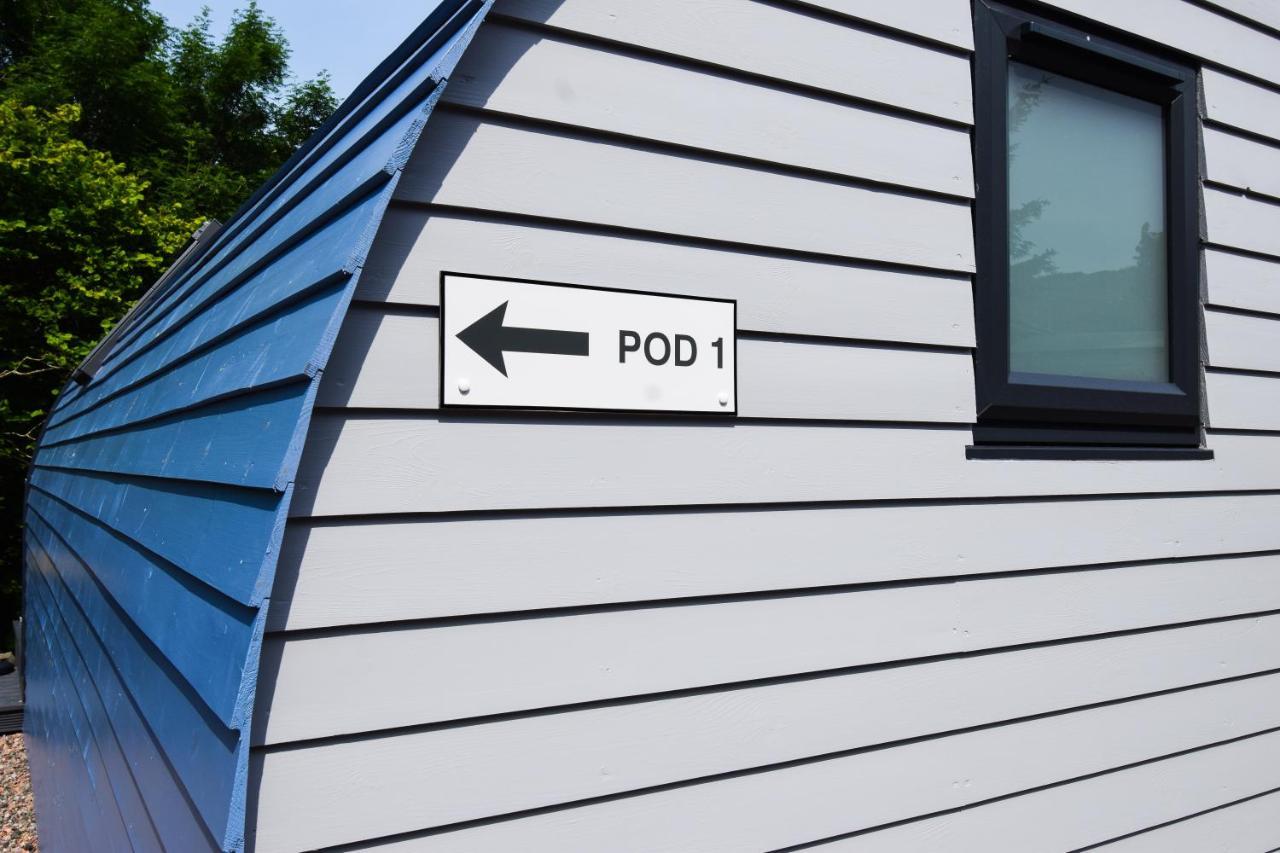 Вилла The Shack & Pods At Inchree Corran  Экстерьер фото